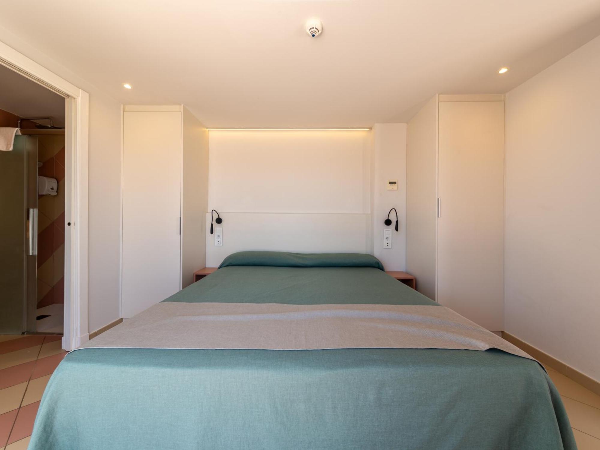 Apartamentos Sunway Arizona Сиджес Экстерьер фото